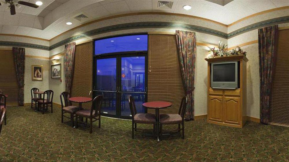 Holiday Inn Express Marshfield - Springfield Area By Ihg Extérieur photo