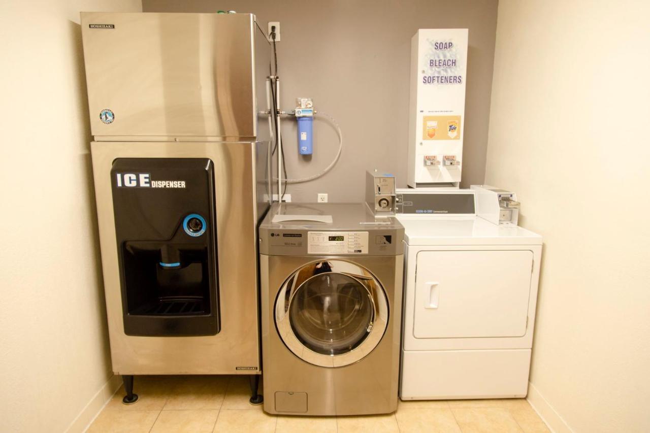 Holiday Inn Express Marshfield - Springfield Area By Ihg Extérieur photo